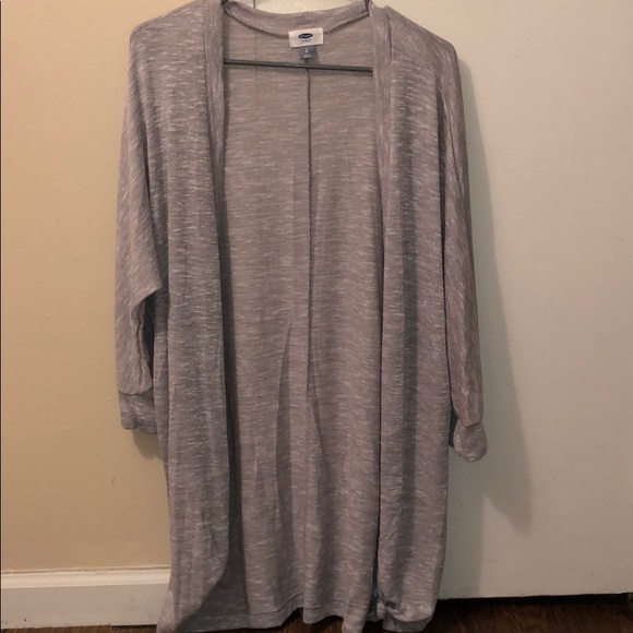 Old Navy Sweaters - Old Navy L sweater 👚